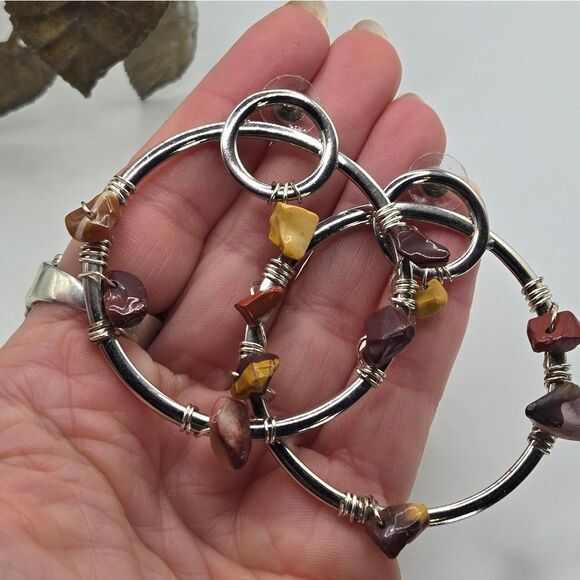 "5/$25" Silvertone Gemstone Nugget Large Circle Post Earrings - Picture 5 of 5